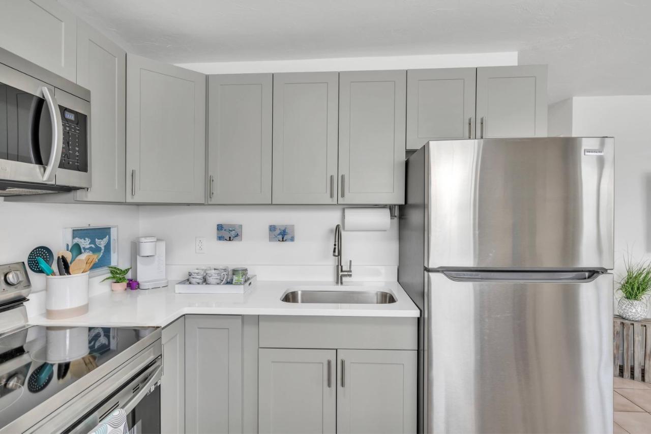 2Bed 1Bath Suite Minutes To Downtown, Beaches, Restaurants, Theaters And More Sarasota Zewnętrze zdjęcie