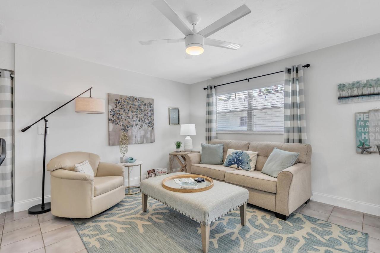 2Bed 1Bath Suite Minutes To Downtown, Beaches, Restaurants, Theaters And More Sarasota Zewnętrze zdjęcie