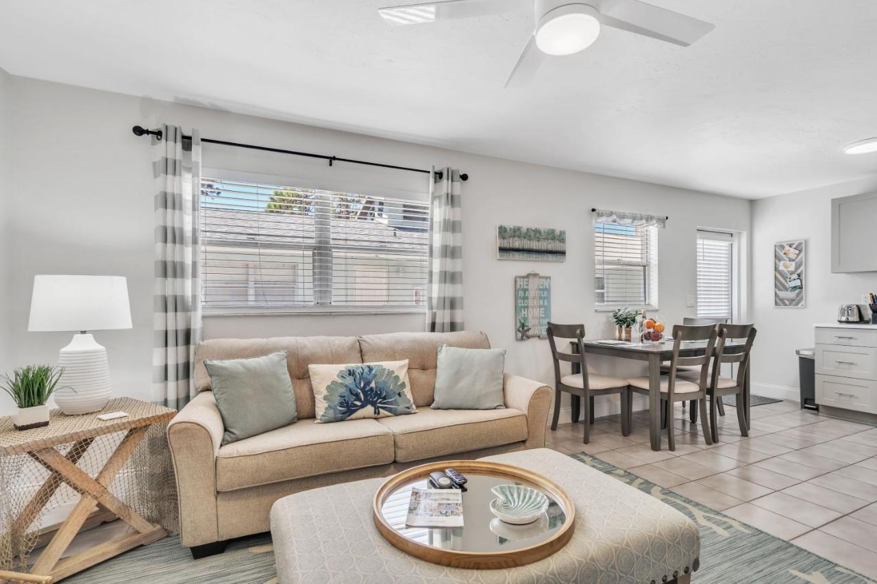 2Bed 1Bath Suite Minutes To Downtown, Beaches, Restaurants, Theaters And More Sarasota Zewnętrze zdjęcie